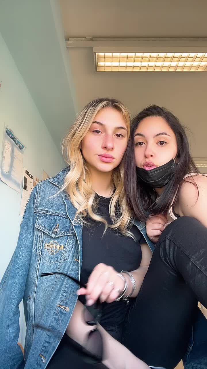 @consuelo__