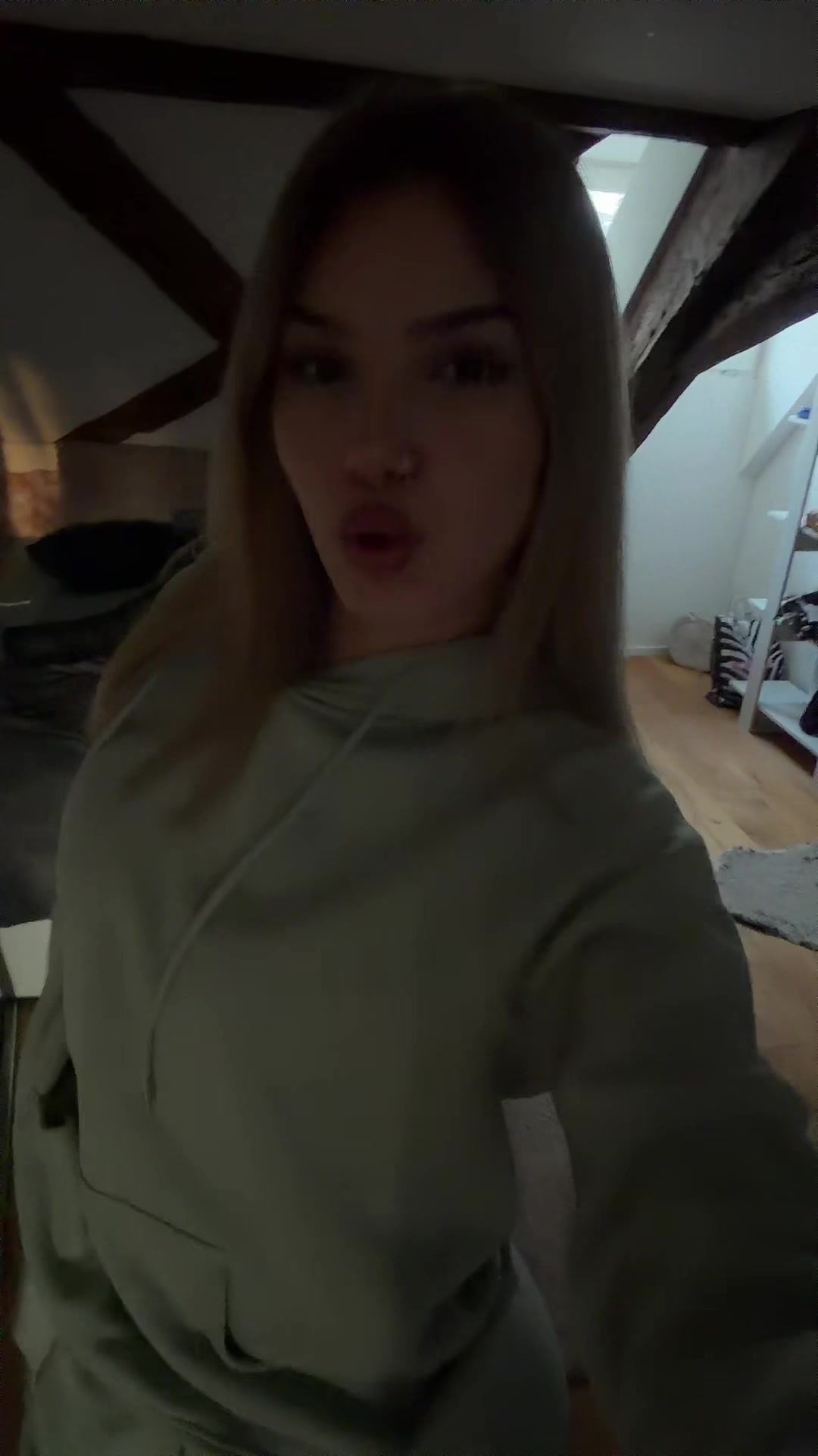 @𝐄𝐥𝐞𝐞