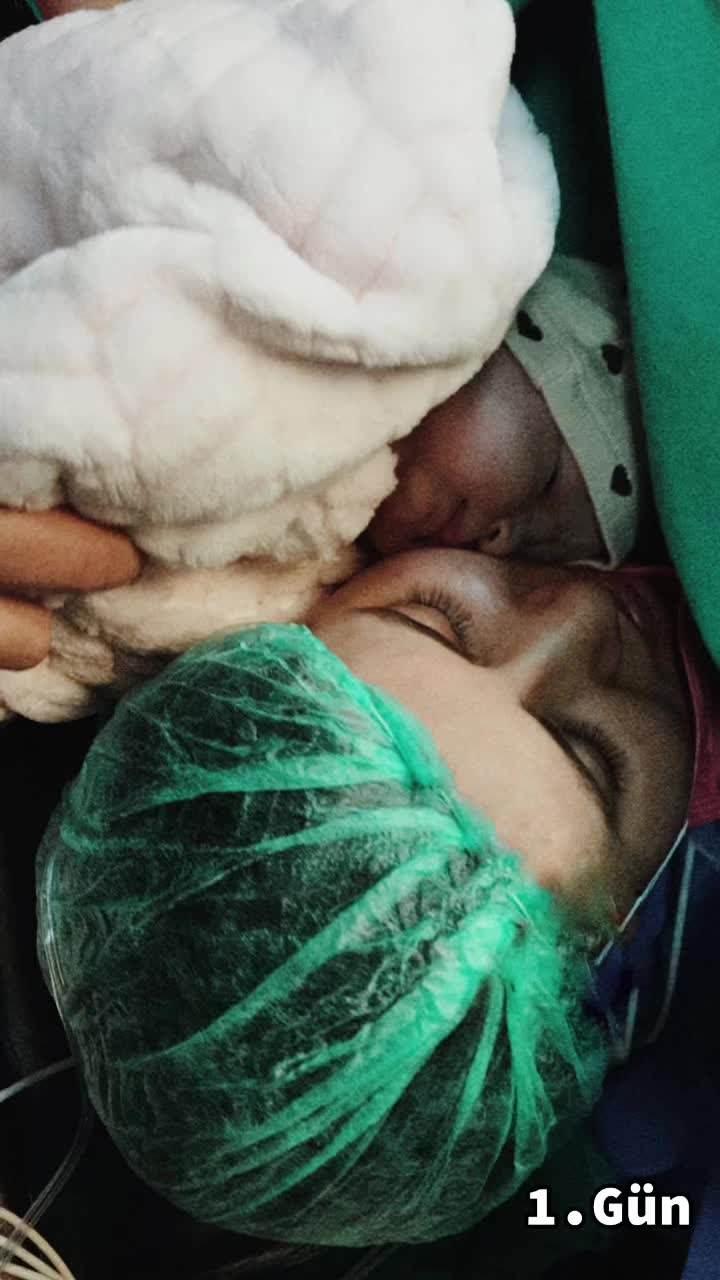 @Bir Hemşire Anne