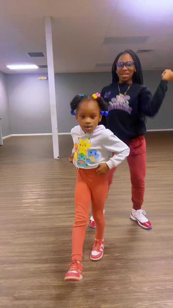 @Envystarr_