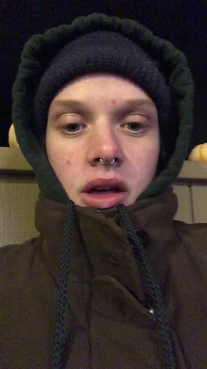 @clara