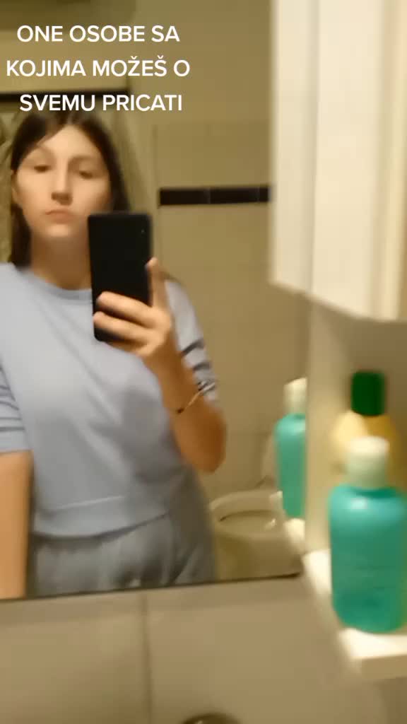 @sarazejak4