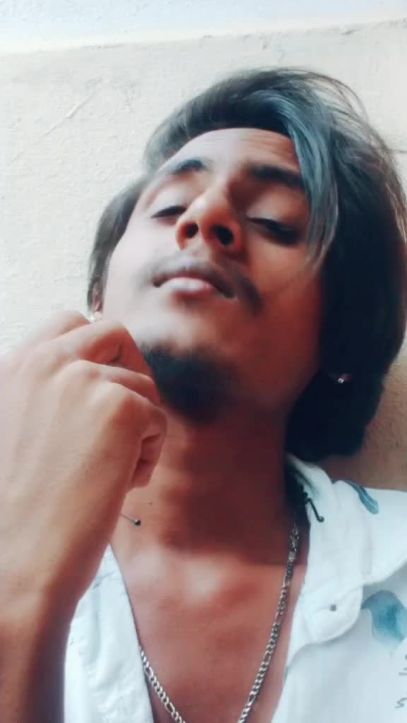 @😋Rãvi 😉