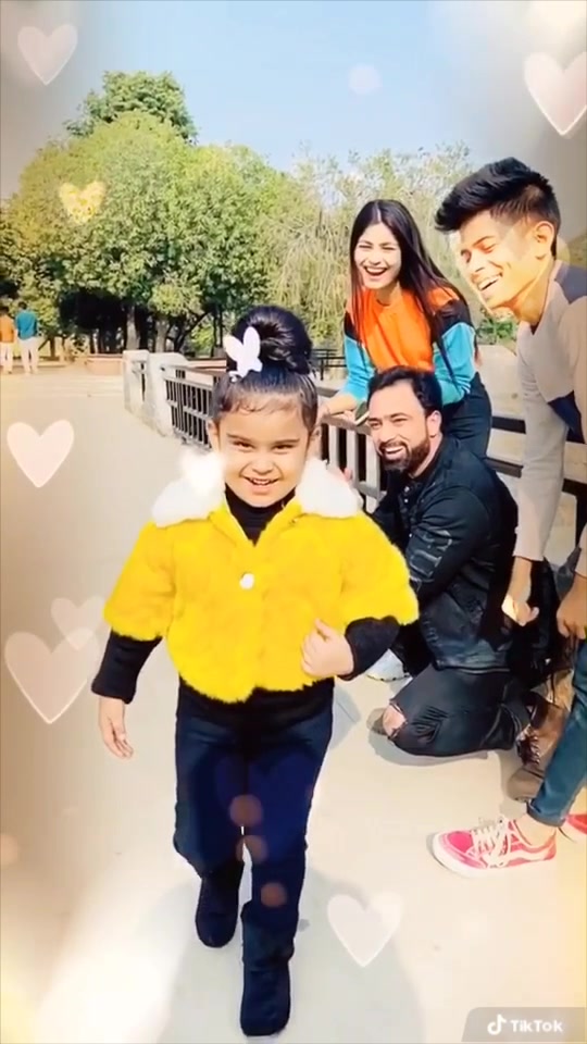 @♥️KASHVI ADLAKHA♥️