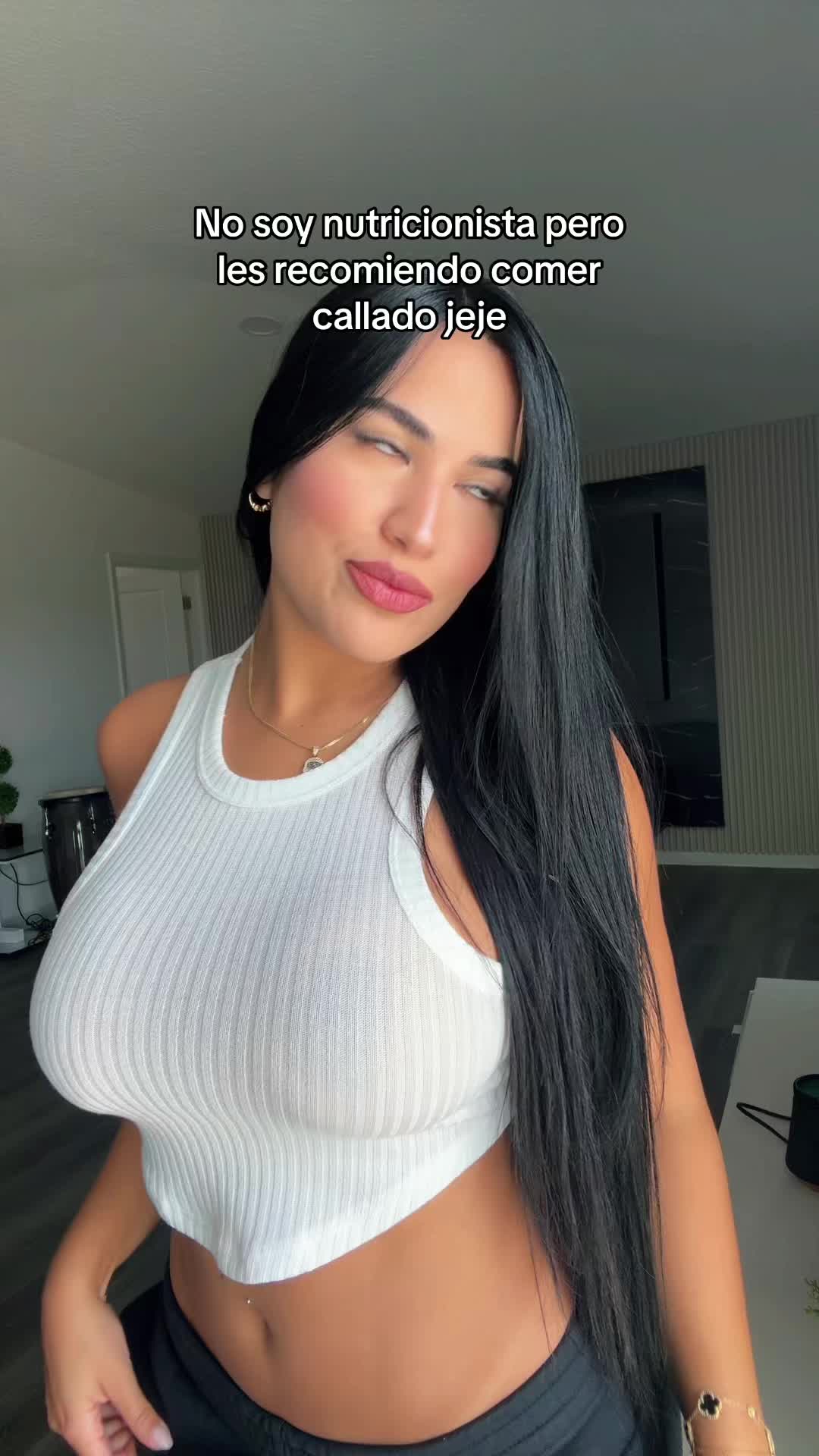 @melanyfernandez_