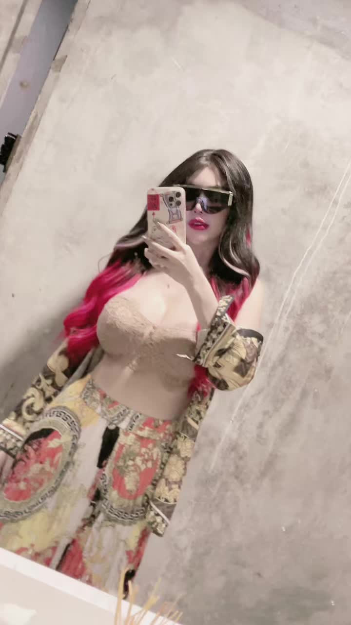 @ladydjaizy