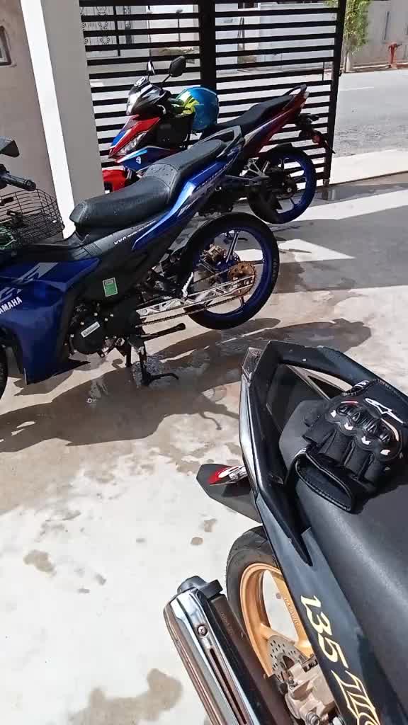 @Naz nakal😎