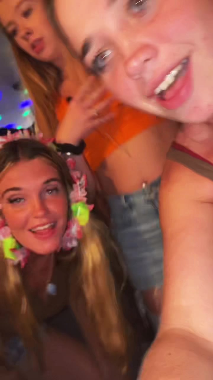 @laurenstewart0404