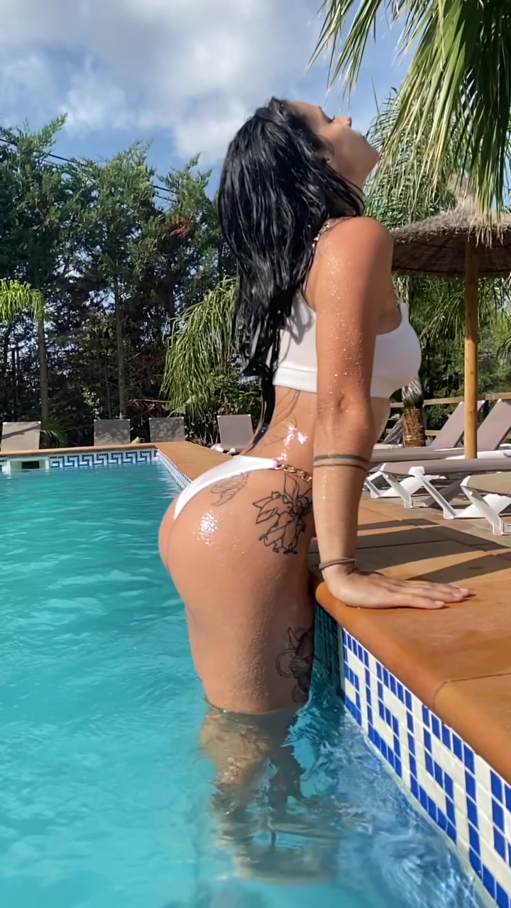@laphlores_