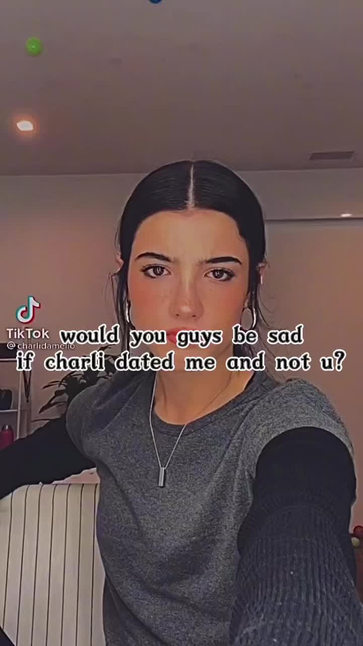 @Charli is my idol👑