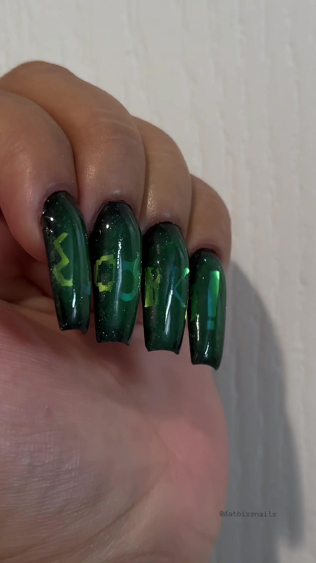 @Dat Biss Nails