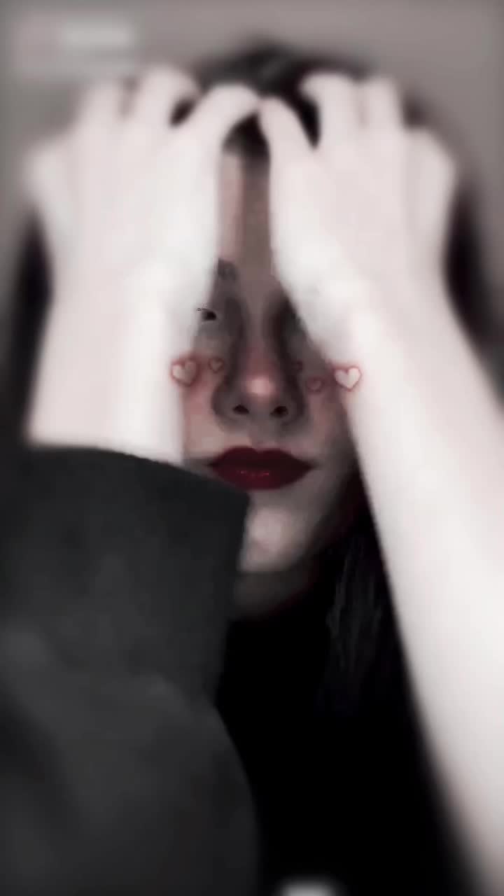 @⌗ 𝐓𝐢𝐚 ☻︎ 𝟏.𝟒𝐤!!