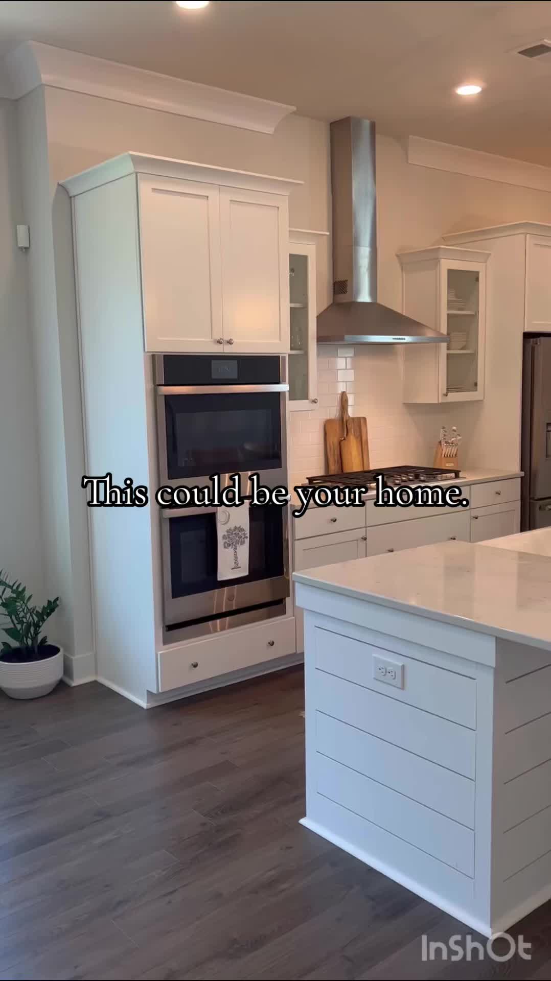 @Mary-Hunter Englund | Realtor