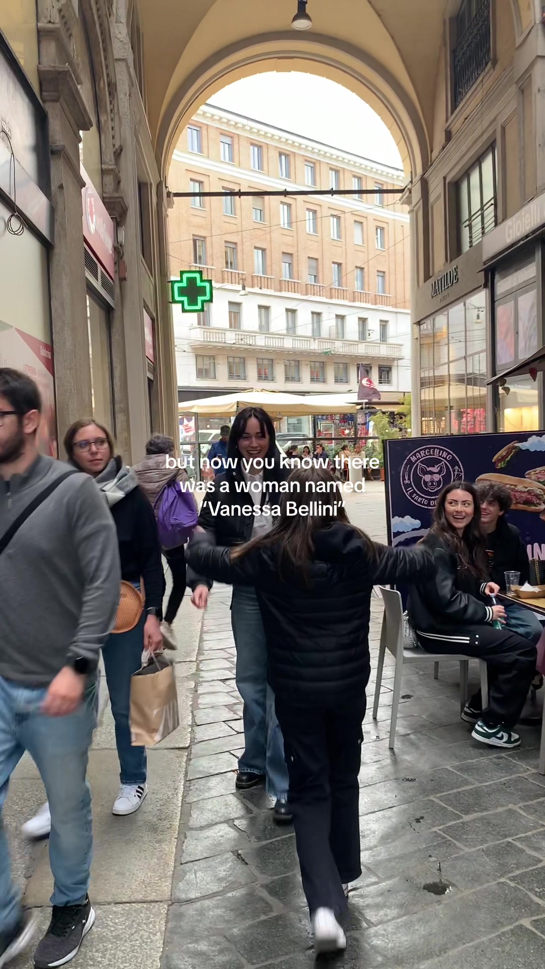 @r