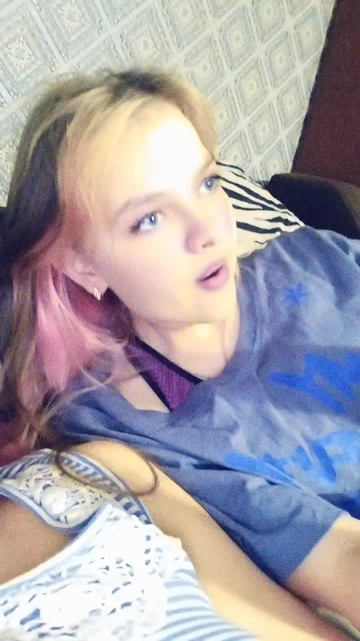 @𝕴𝖗𝖎𝖓𝖆☘