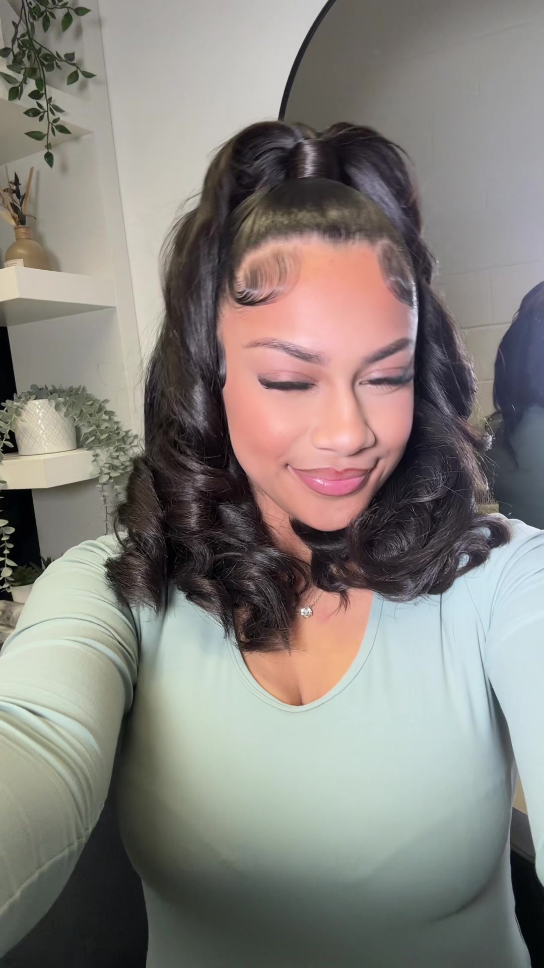 @Lanegra_