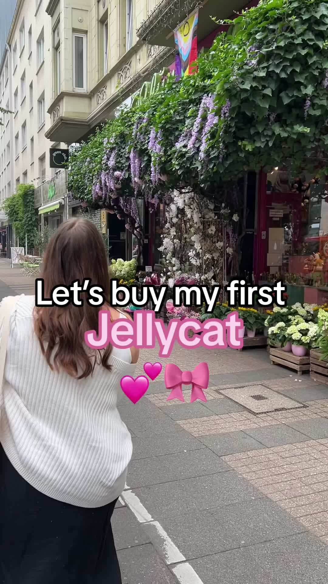 @Julia | Booktok 🤍📖