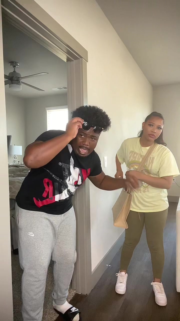@Lyric_N_Rod