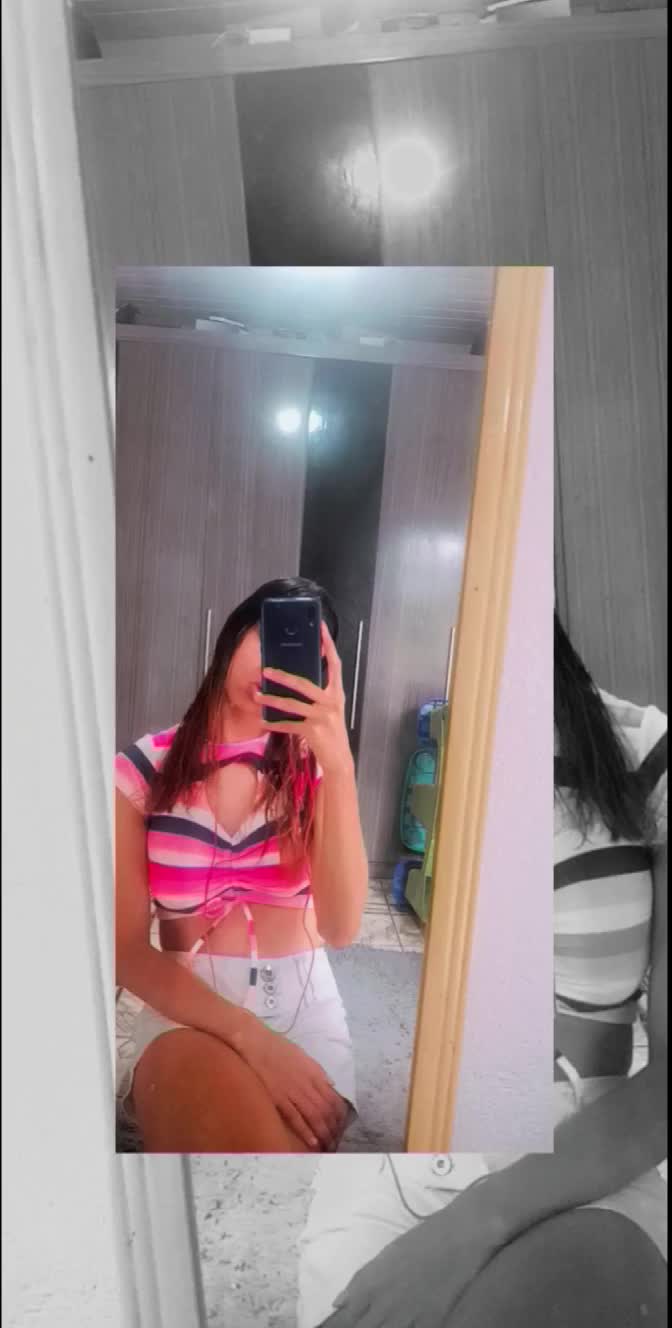 @Julia Vit&oacute;ria