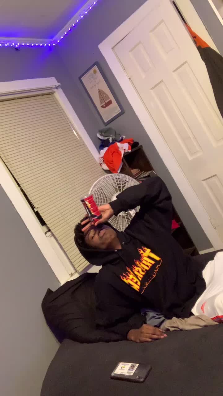 @Hollywoodzayyy