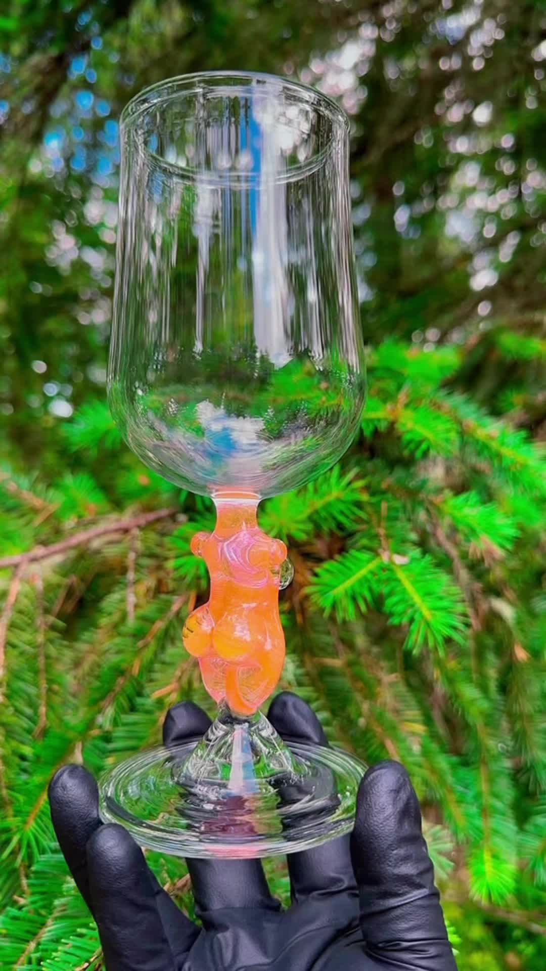 @Instagram @glass_goddess_