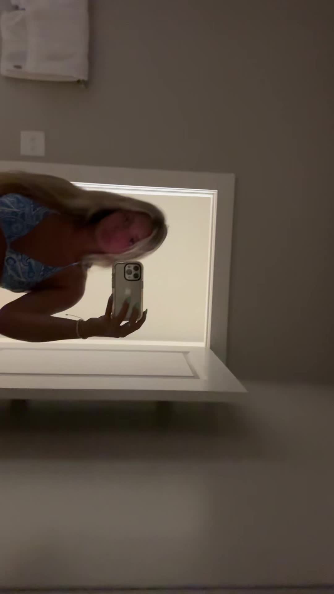 @kaitlyn