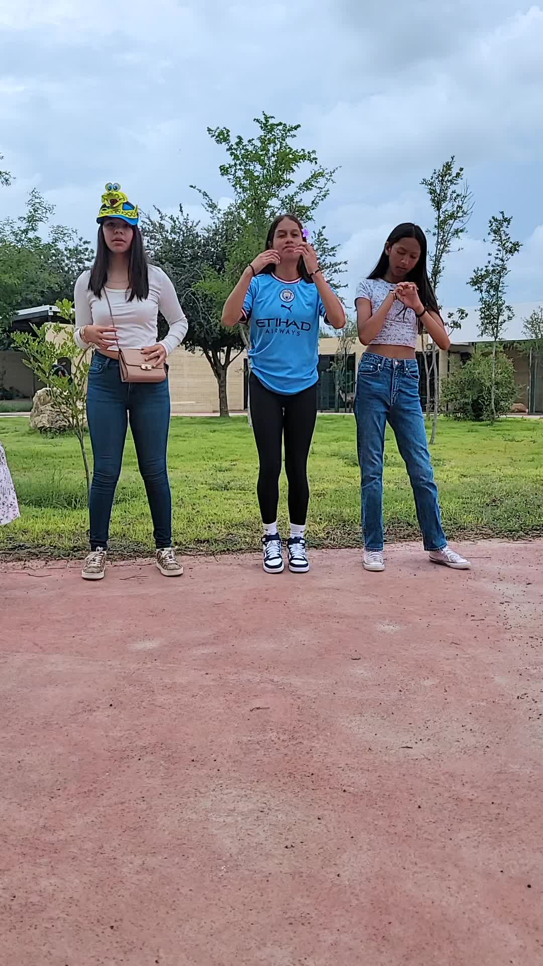 @💕𝕸𝖆𝖗𝖎𝖇𝖊𝖑𝖆 𝕸𝖙𝖟💕