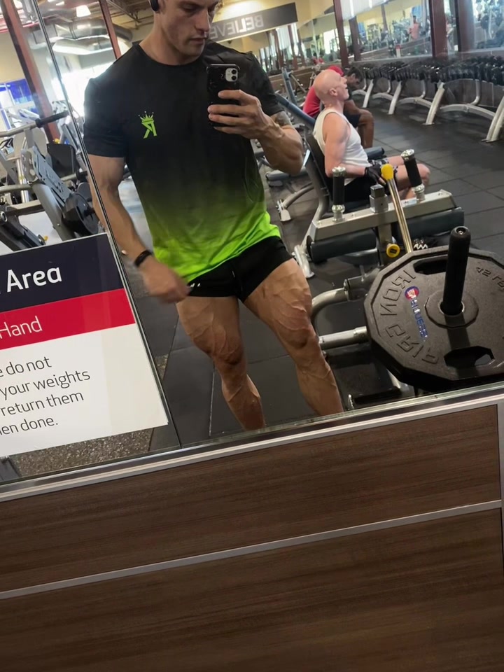 @Yawstnt