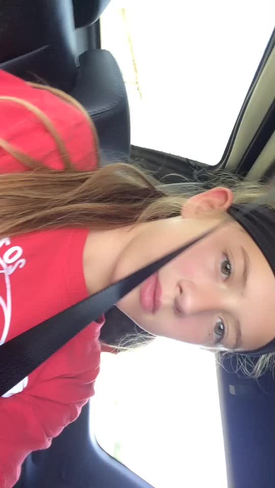 @Bellawacker