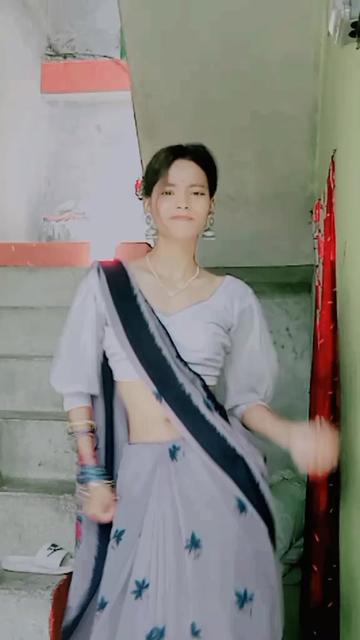 @Bhojpuri____Queen👑😘😎