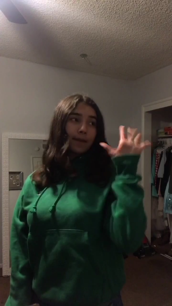 @Ashley 👅