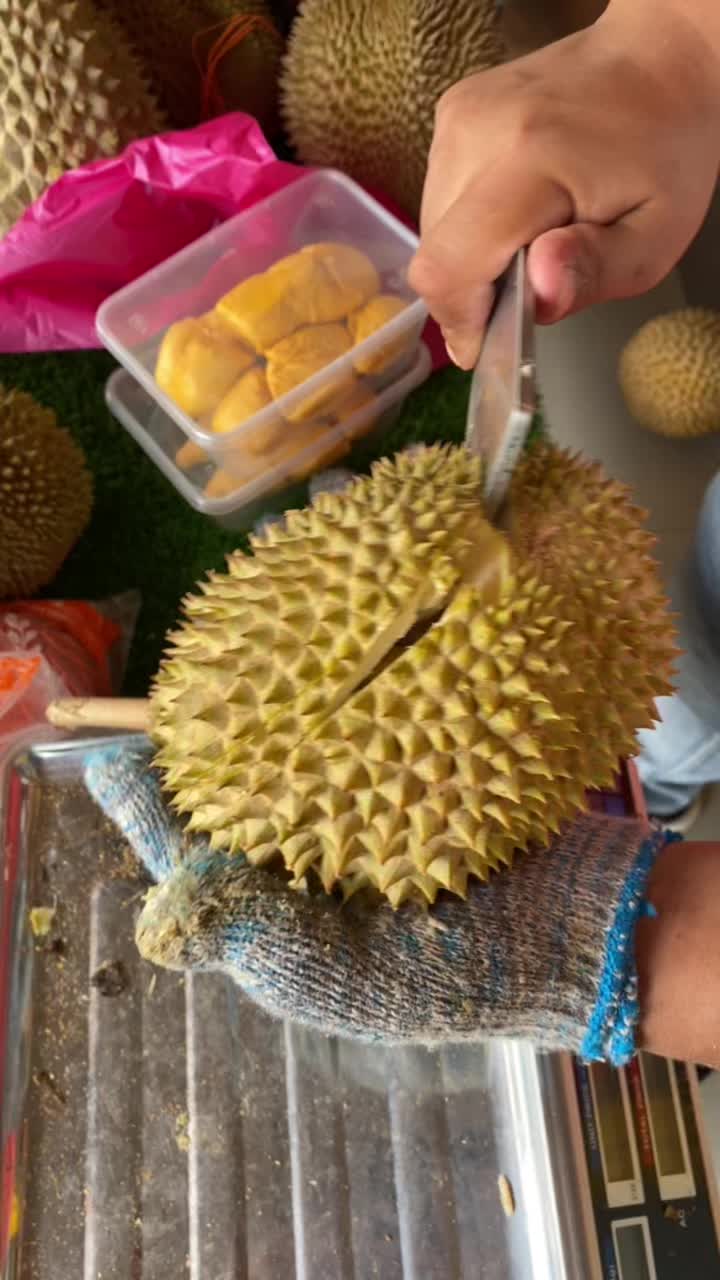 @Durian King Kaki