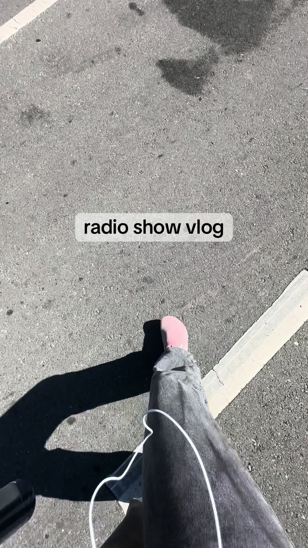 @Nia
