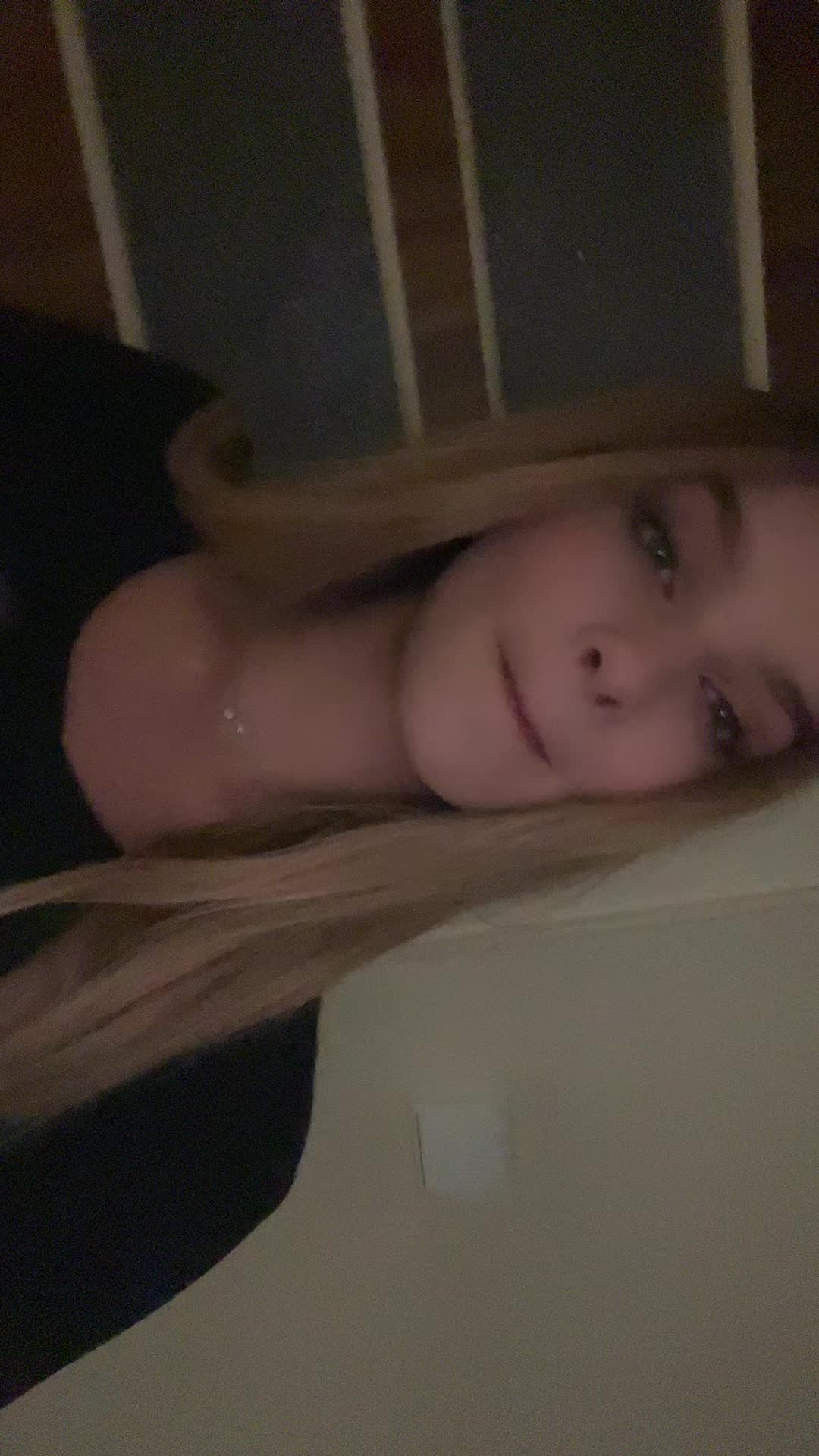 @wxyziaiaj