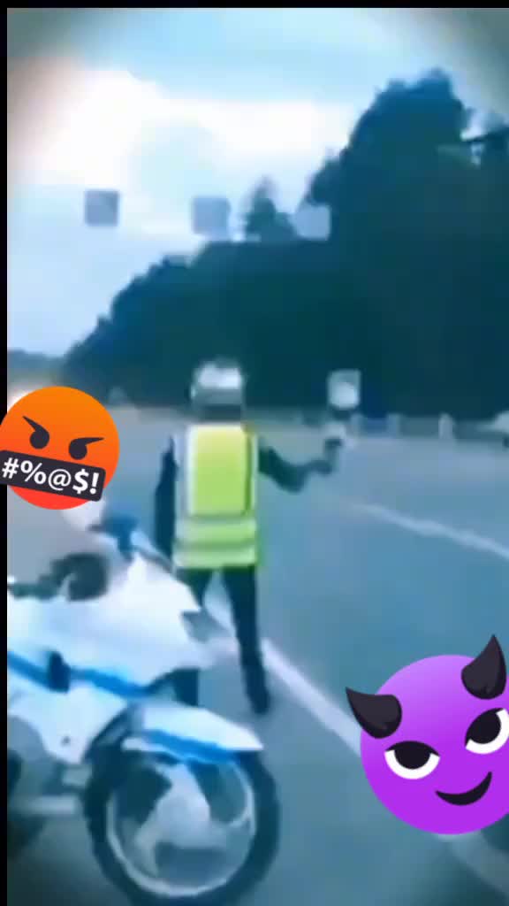 @Qwertyuioplkjhgfdsa