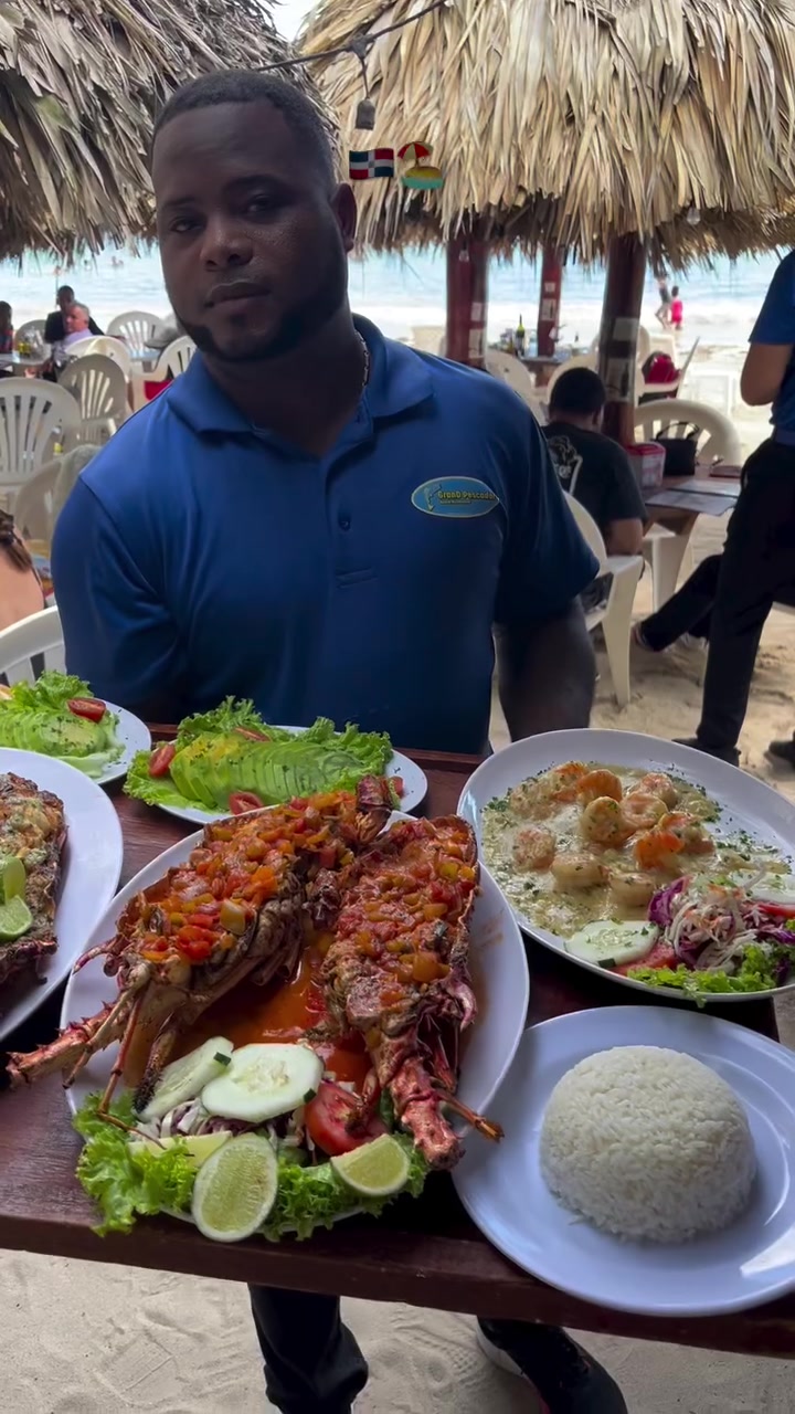 @Island Vibez Kitchens