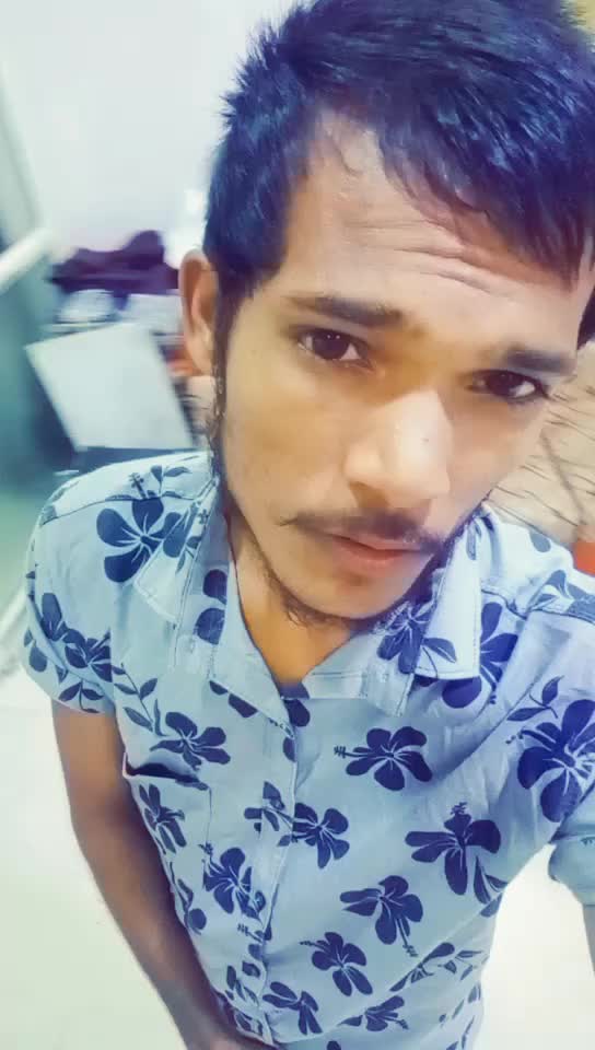 @Vickyraval16