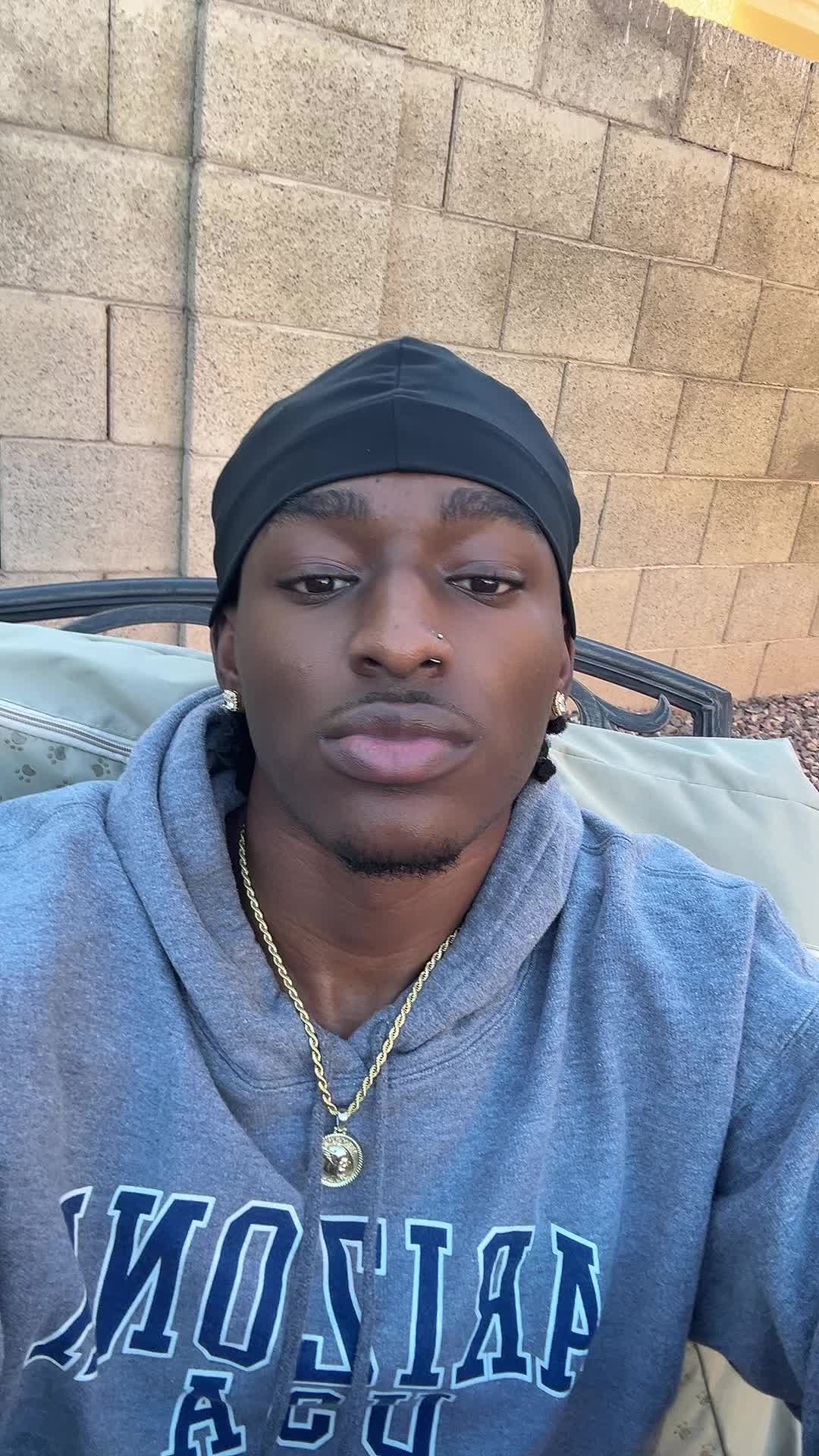 @JB🦇