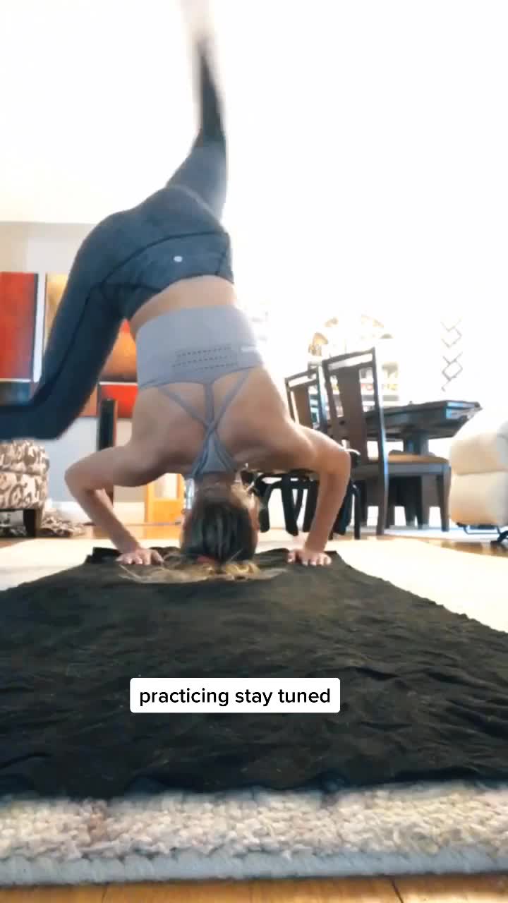 @Vanessa Jolie