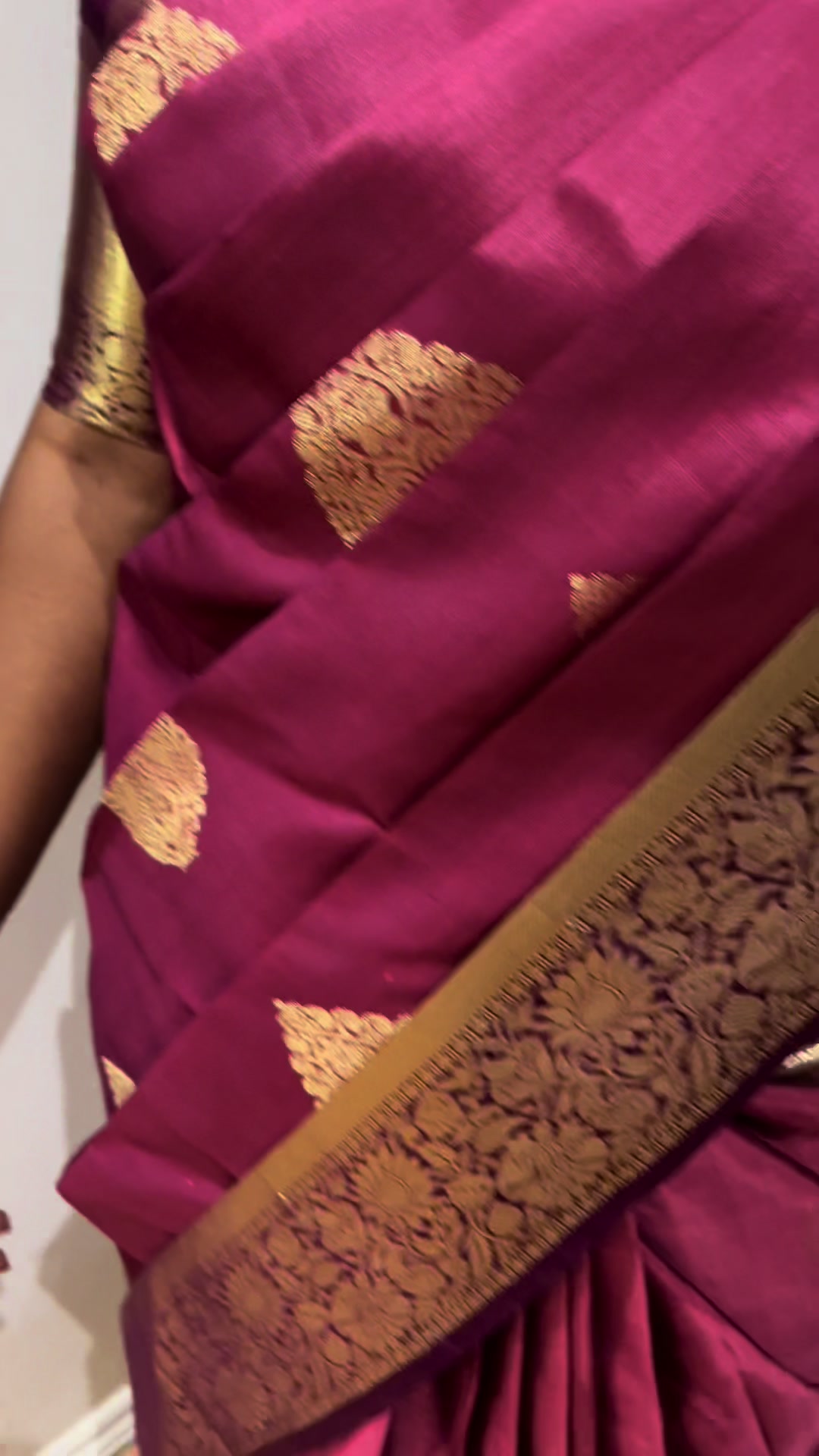 @ShalinyPleats
