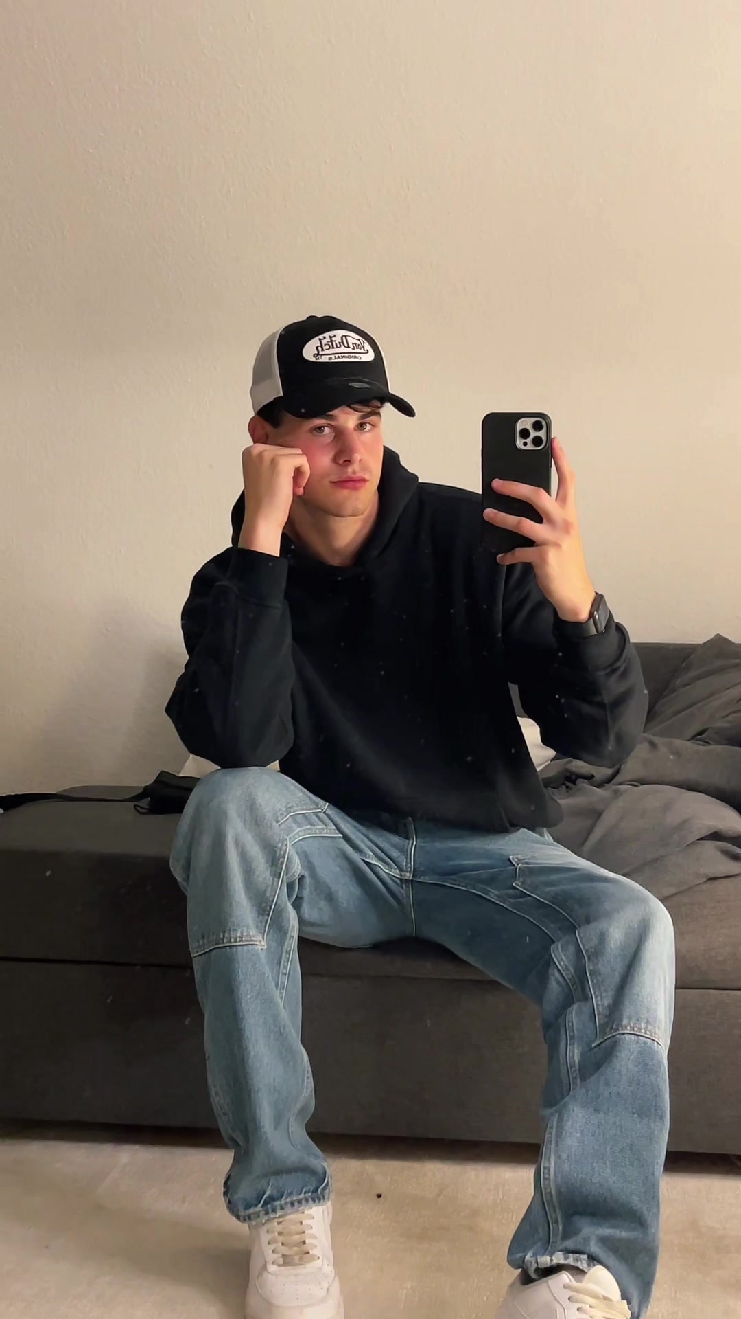 @itssimon