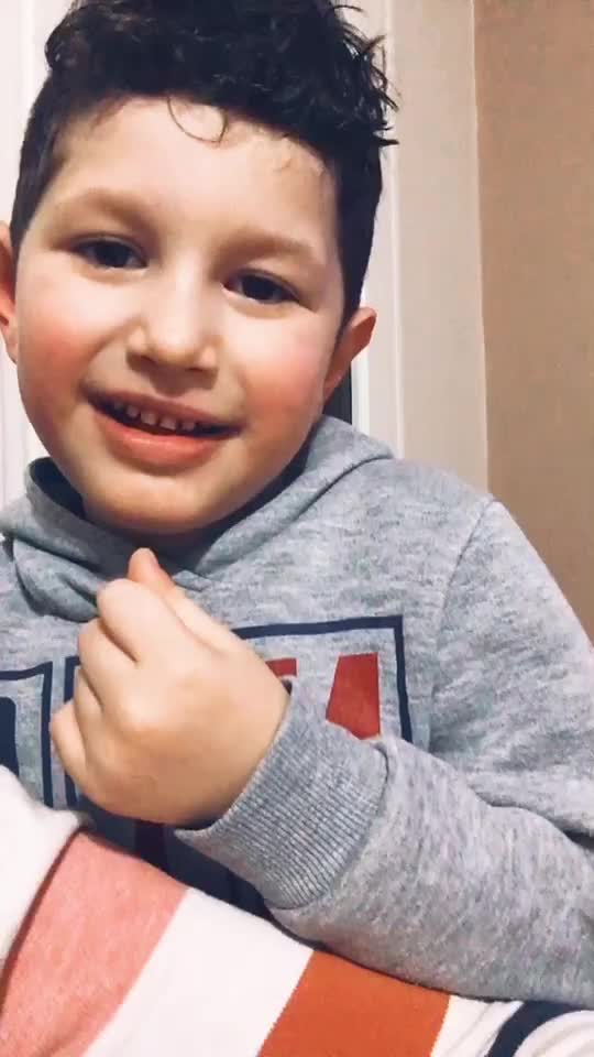 @Demiresraaa