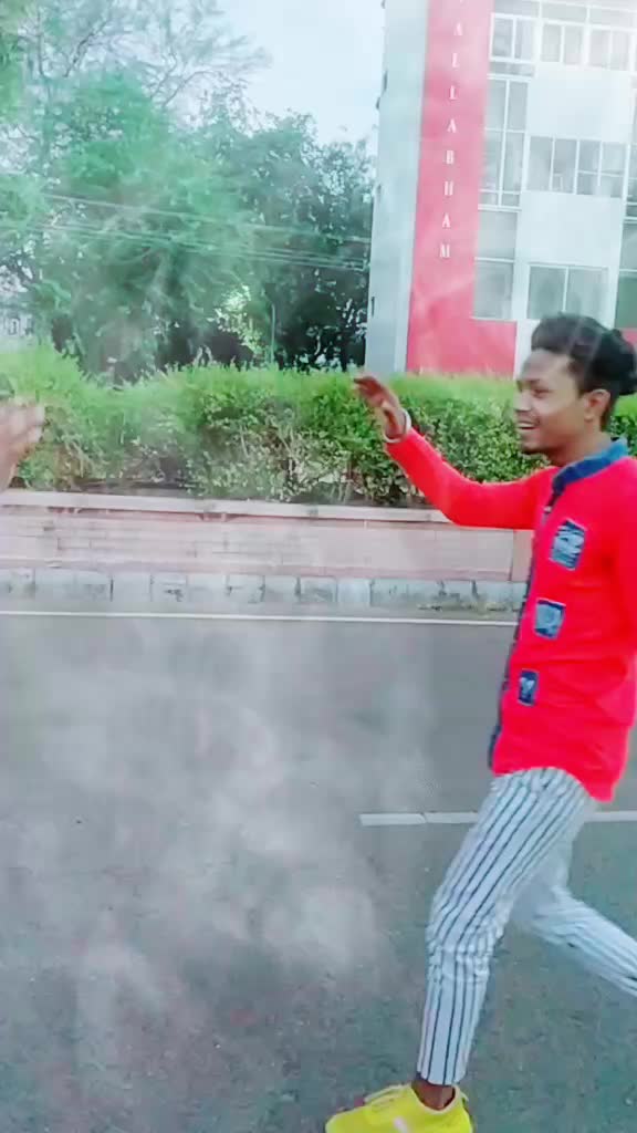 @Deewana Radhe ka