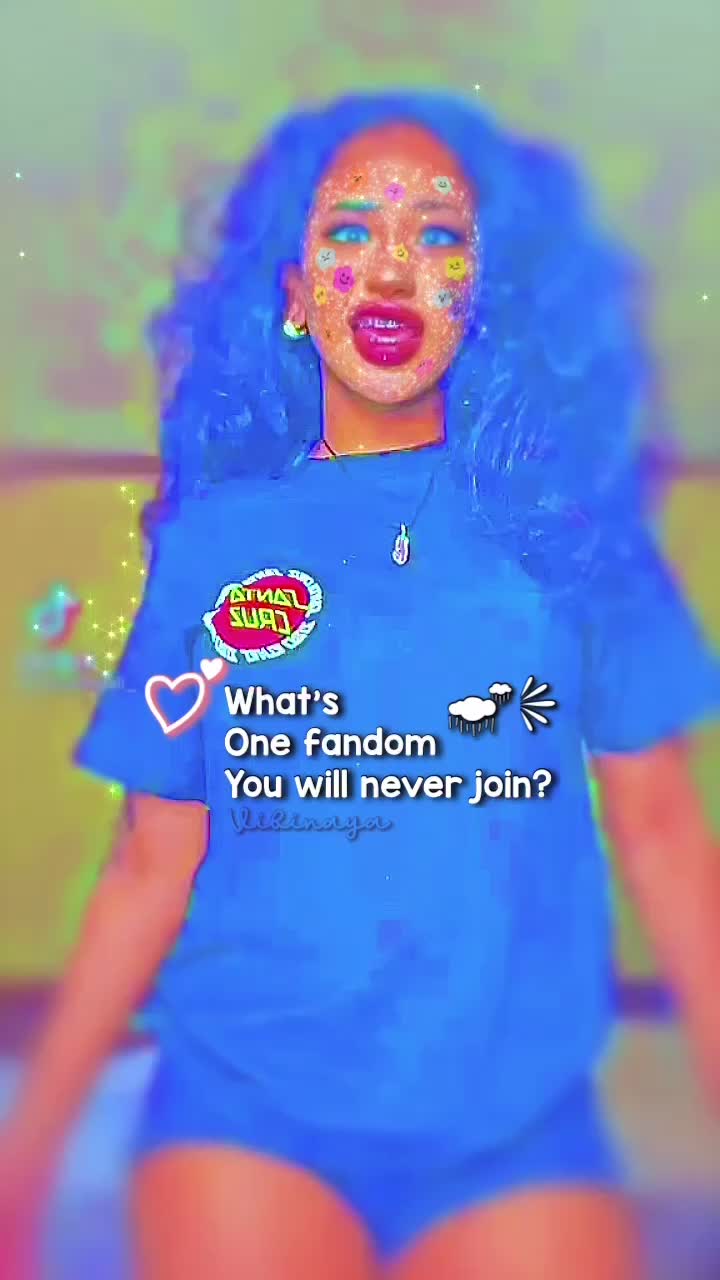 @Aya hasn’t noticed !