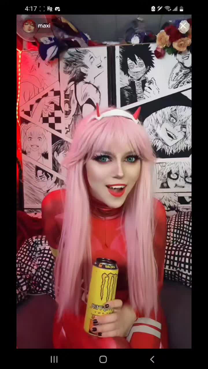 @madmaxi biggest fan fr♡