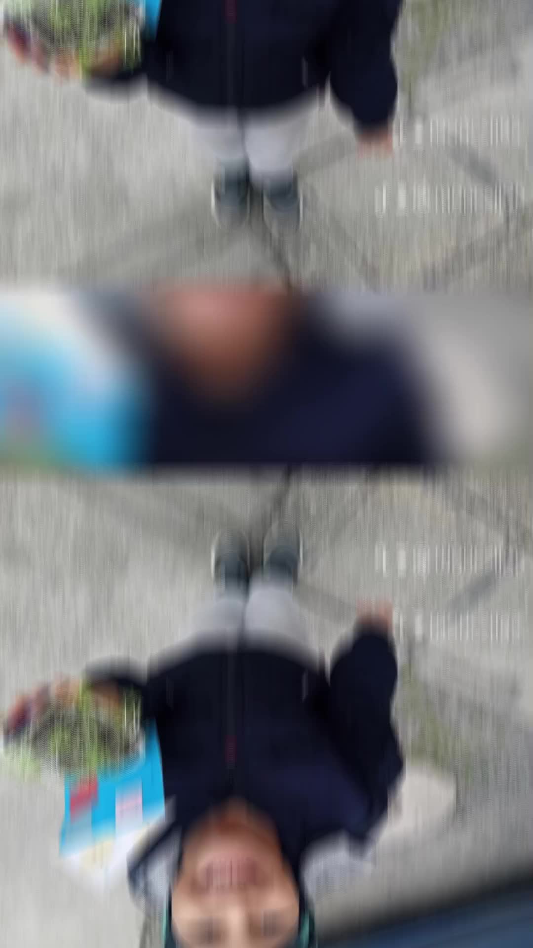@moncsii