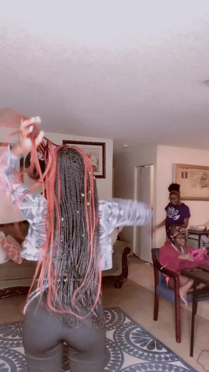 @naenae_baebae
