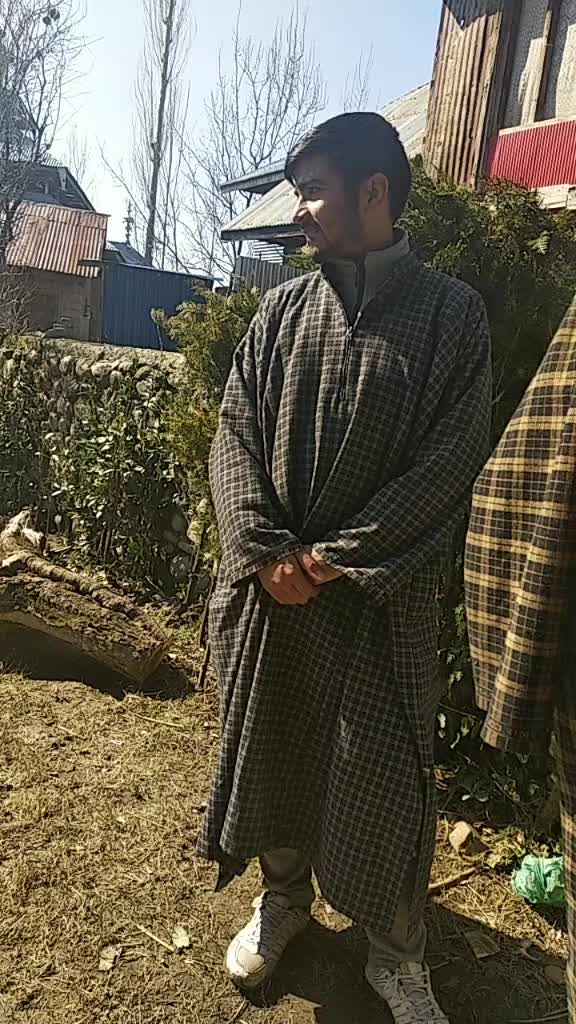 @Bhat Aftab