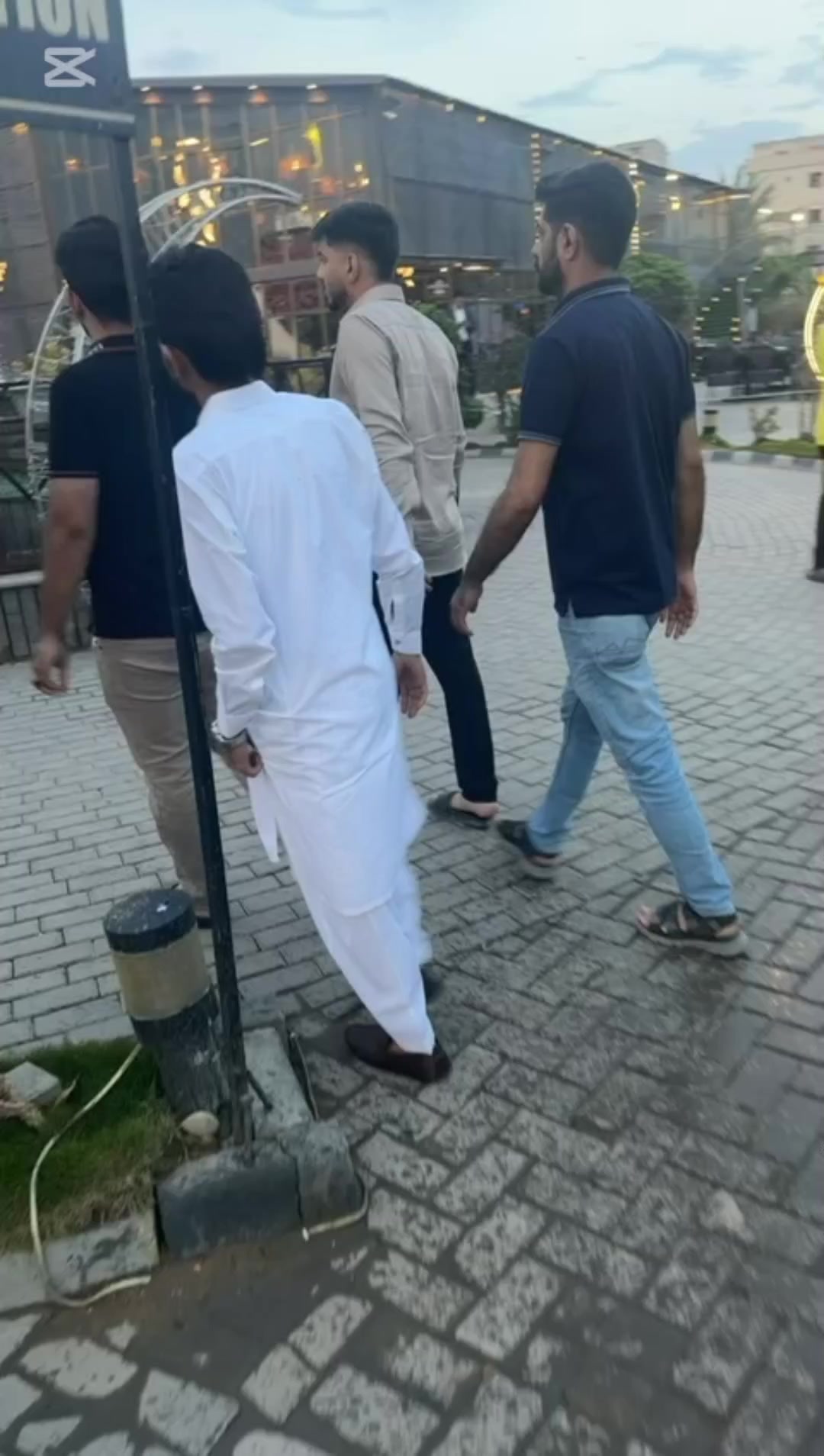 @bala Iqbal