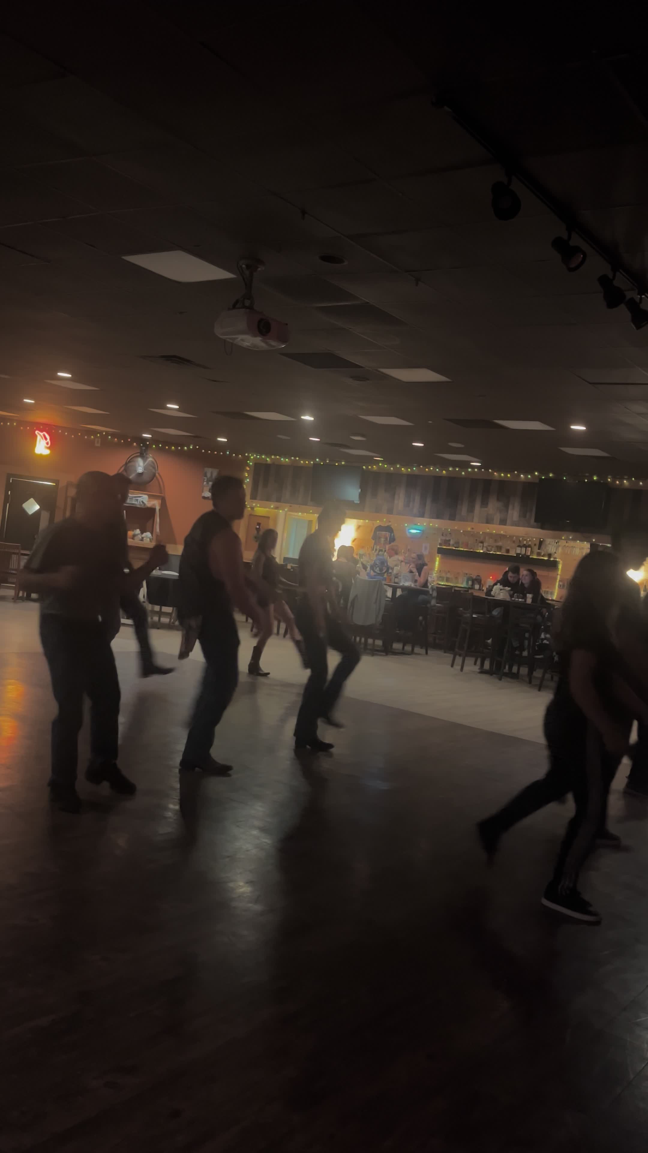 @lnslinedancing